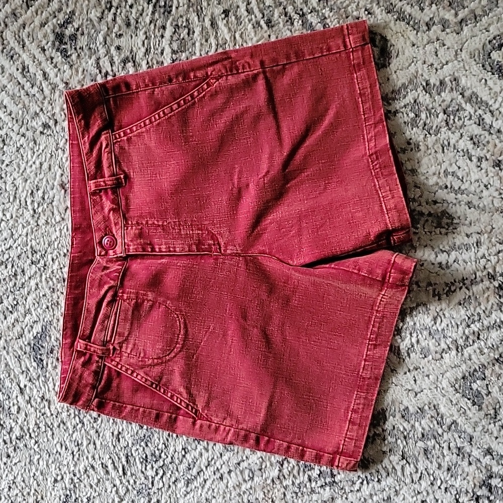 Umgee Women's Cuffed Stretch Red Denim Shorts Size Small